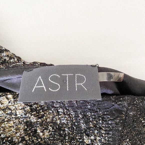 ASTR black & gold one-shoulder mini dress - Picture 4 of 6